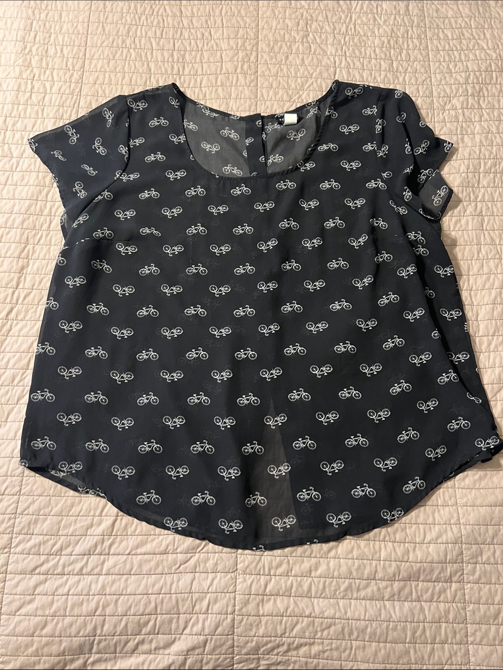 Two torrid Tops Size 1 - Short Sleeve Bicycle Print & Sleeveless Bird Print - Picture 4 of 15